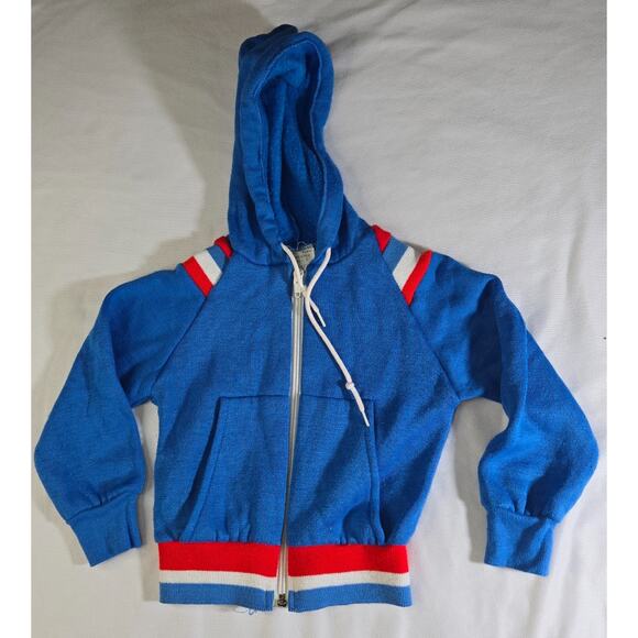 Blue Kids Matching Set with Red and White Accents - Picture 4 of 10